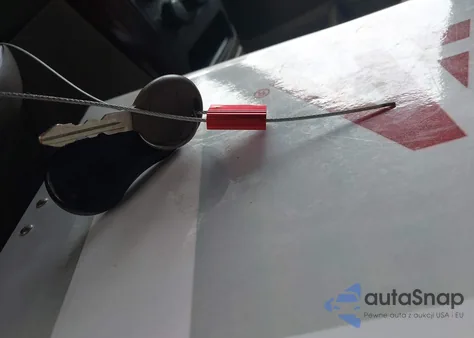 2003 Chrysler Town & Country Ex из США, поврежденный, VIN 2C8GP74L03R215877